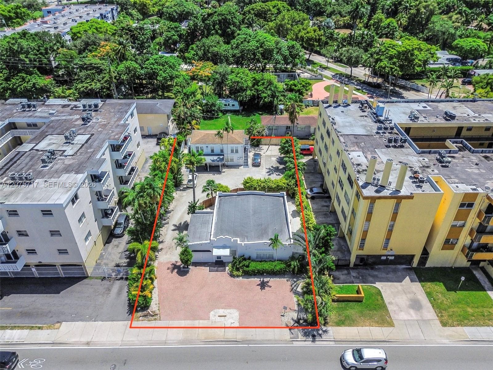 340 NE 125th St, North Miami, FL 33161 photo 5