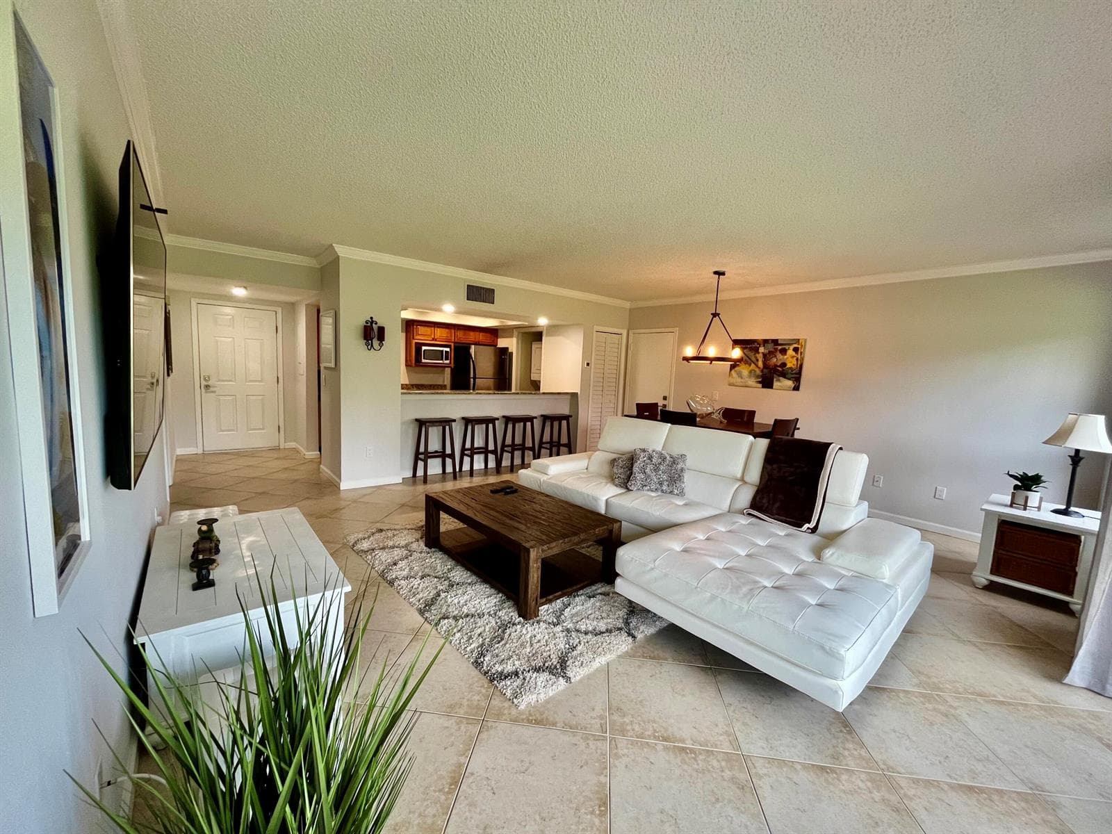 11863 Wimbledon Circle # 401, Wellington, FL 33414 photo 2