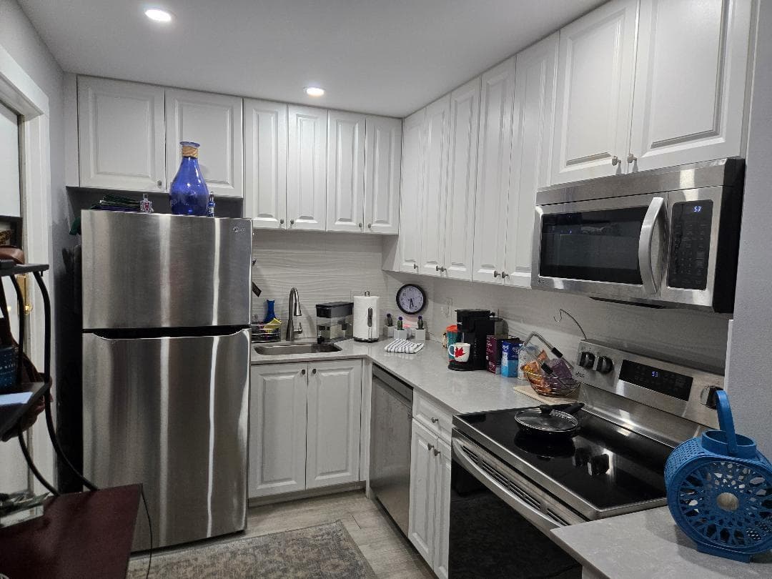 669 W OAKLAND PARK Boulevard W # 205B, Oakland Park, FL 33311 photo 2