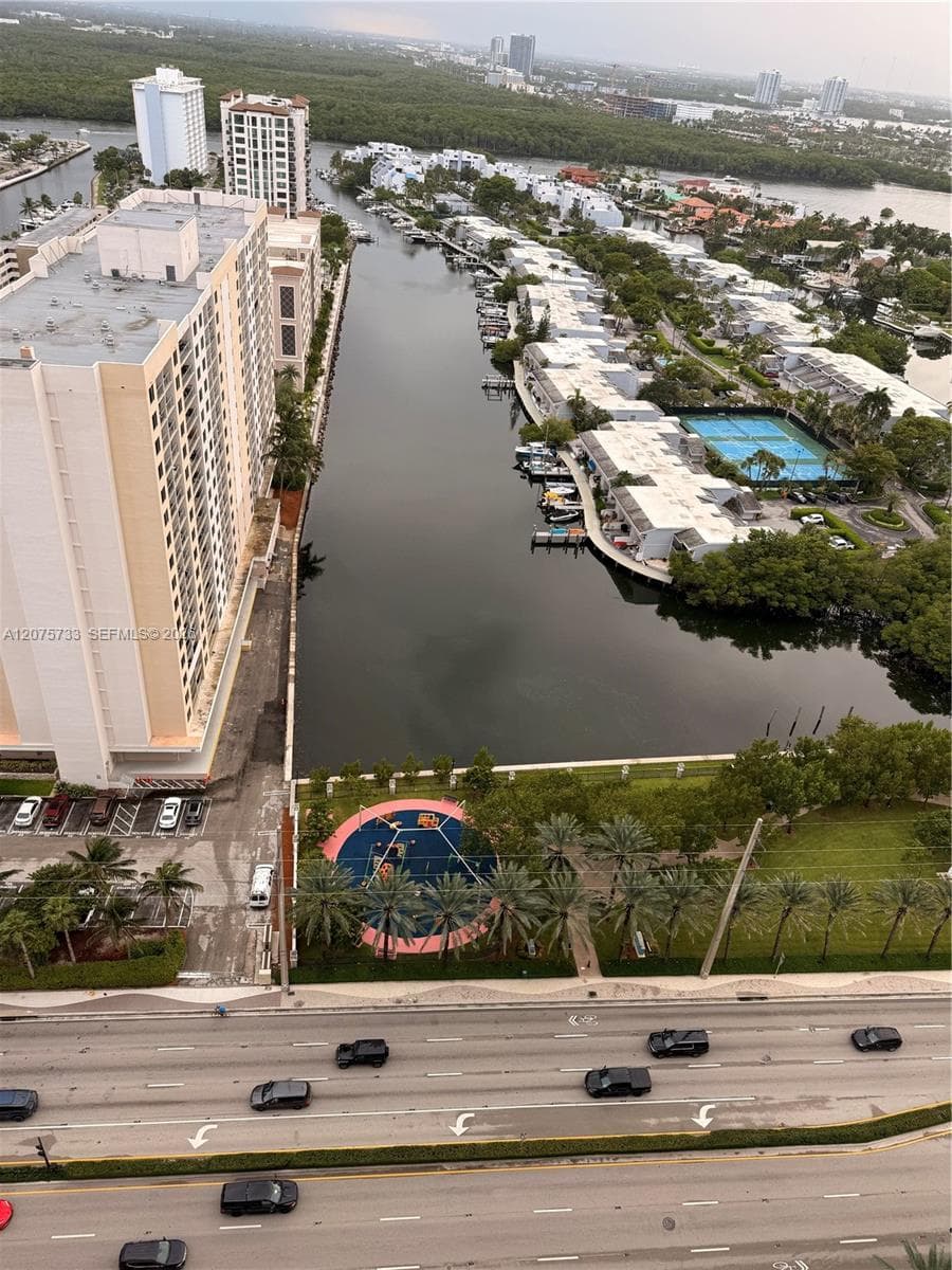 16001 SW Collins Ave # 2406, Sunny Isles Beach, FL 33160 photo 5