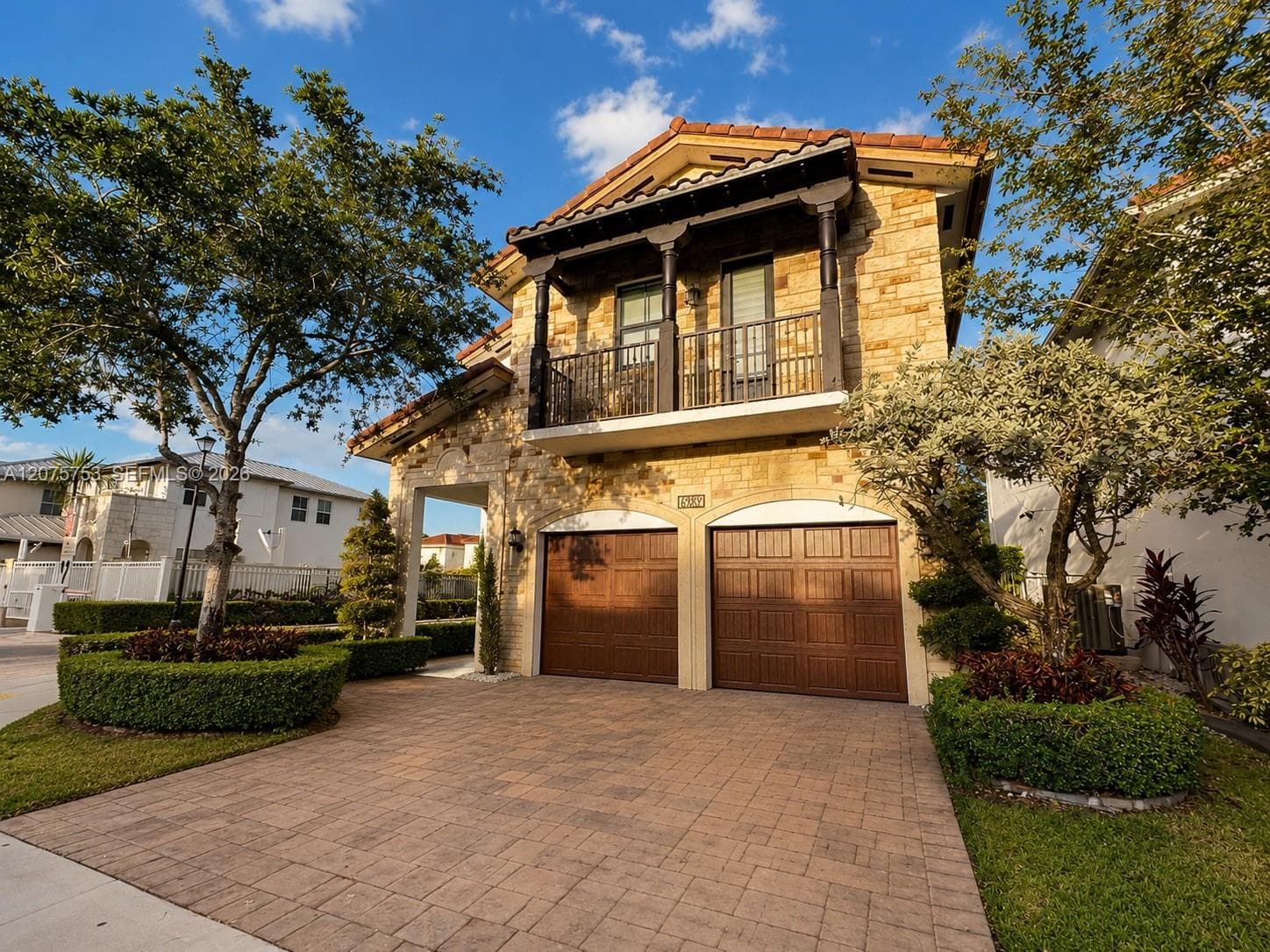 6989 NW 104th Ct, Doral, FL 33178