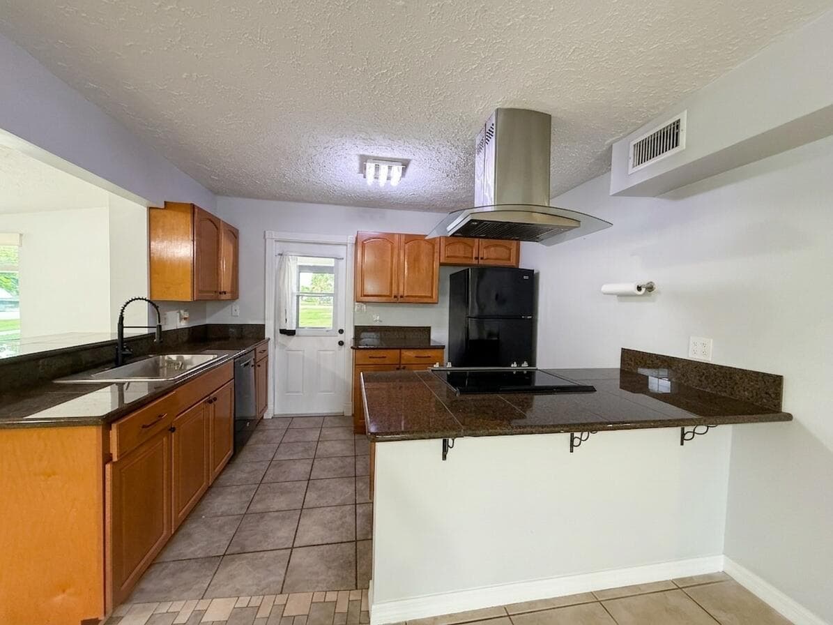 1480 6th Avenue, Vero Beach, FL 32960 photo 4