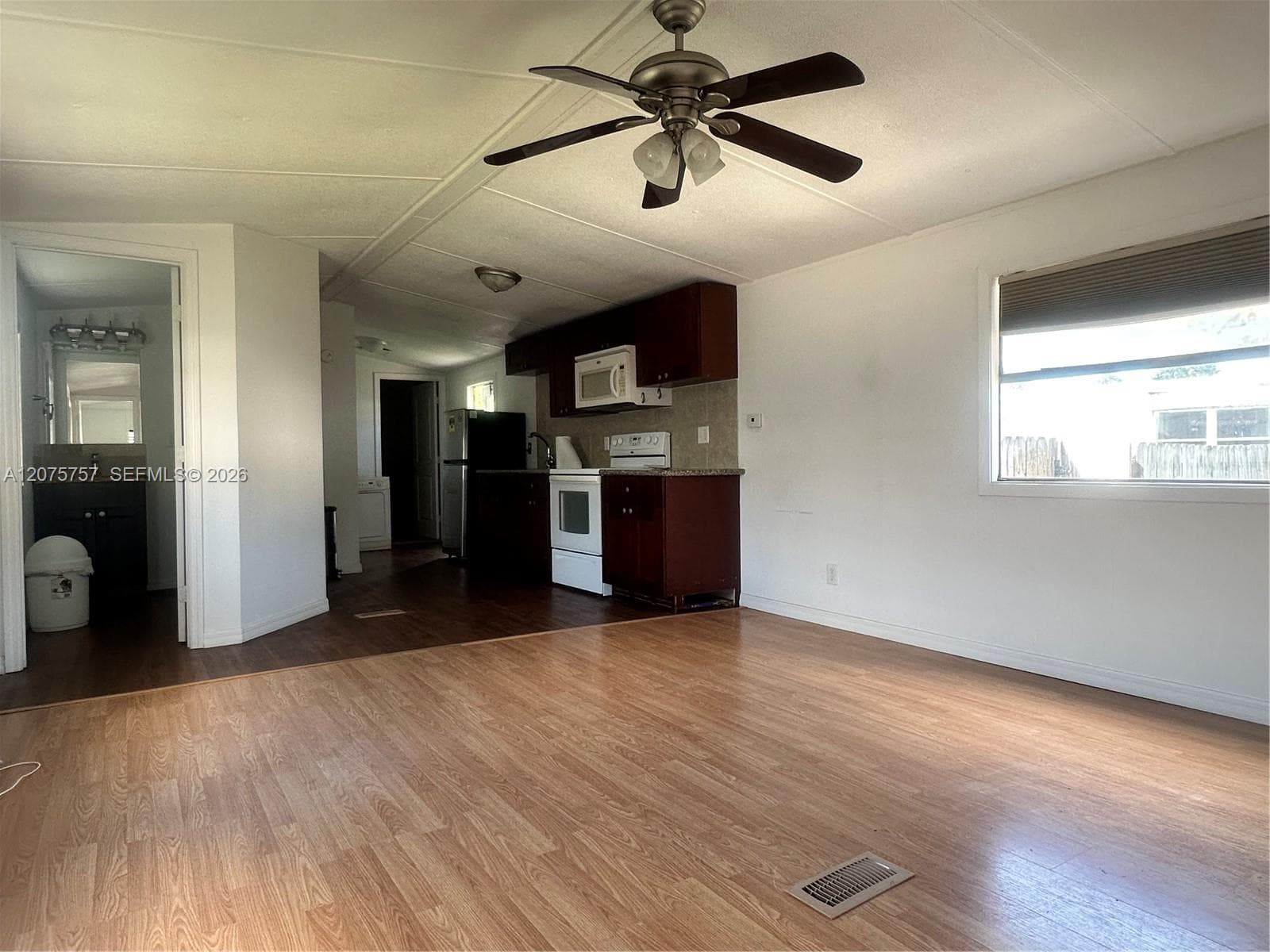 11886 Watergate Cir # H, Boca Raton, FL 33428 photo 2