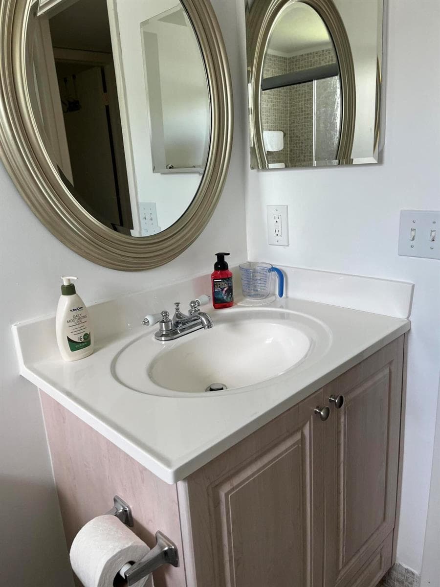 571 Flanders # L, Delray Beach, FL 33484 photo 5