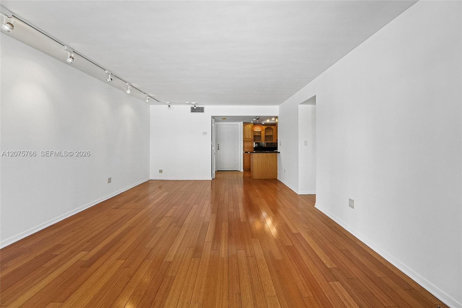1420 Brickell Bay Dr # 206D, Miami, FL 33131 photo 5