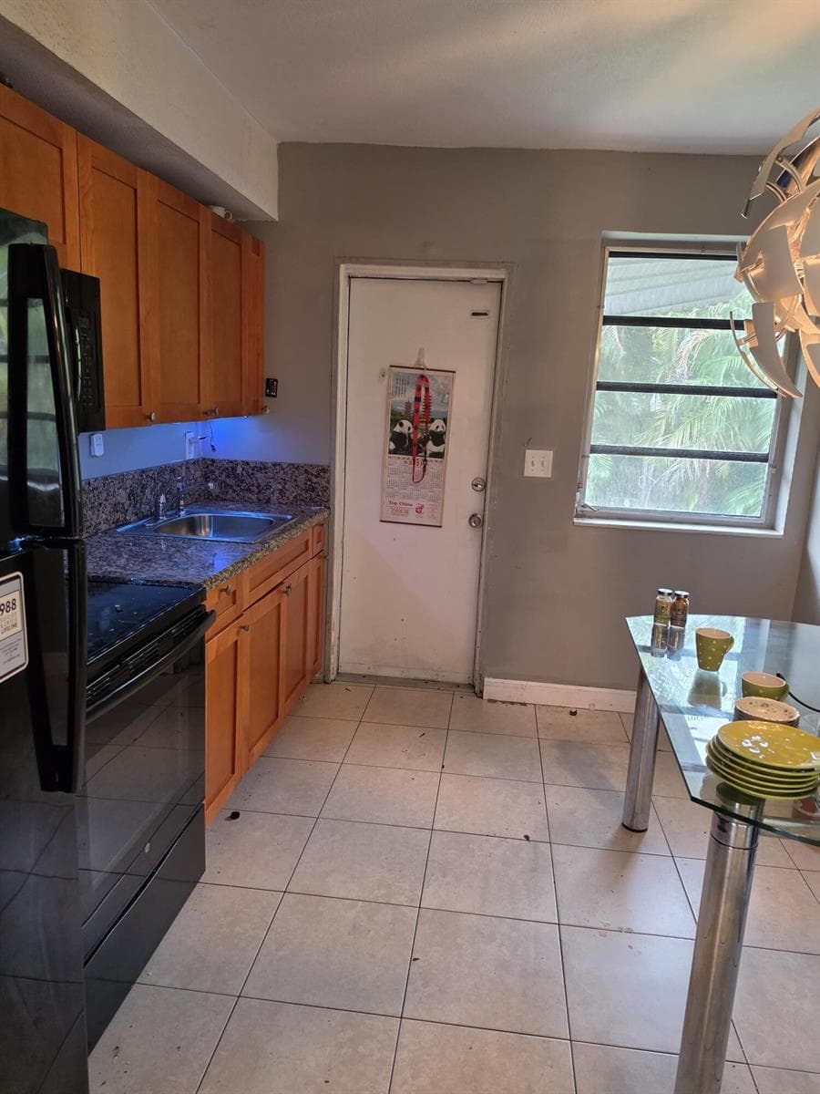 5926 TAFT Street, Hollywood, FL 33021 photo 3