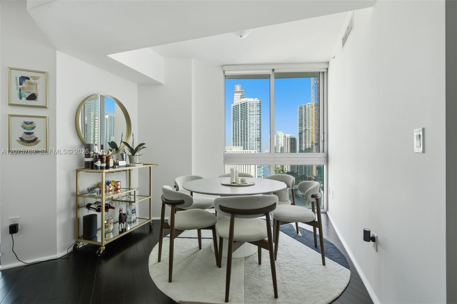 350 S Miami Ave # 2601, Miami, FL 33130 photo 2