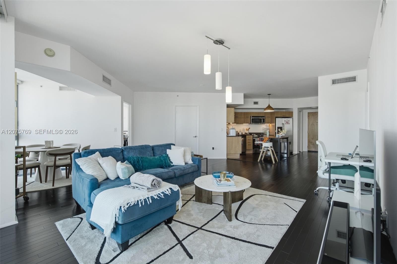 350 S Miami Ave # 2601, Miami, FL 33130 photo 4
