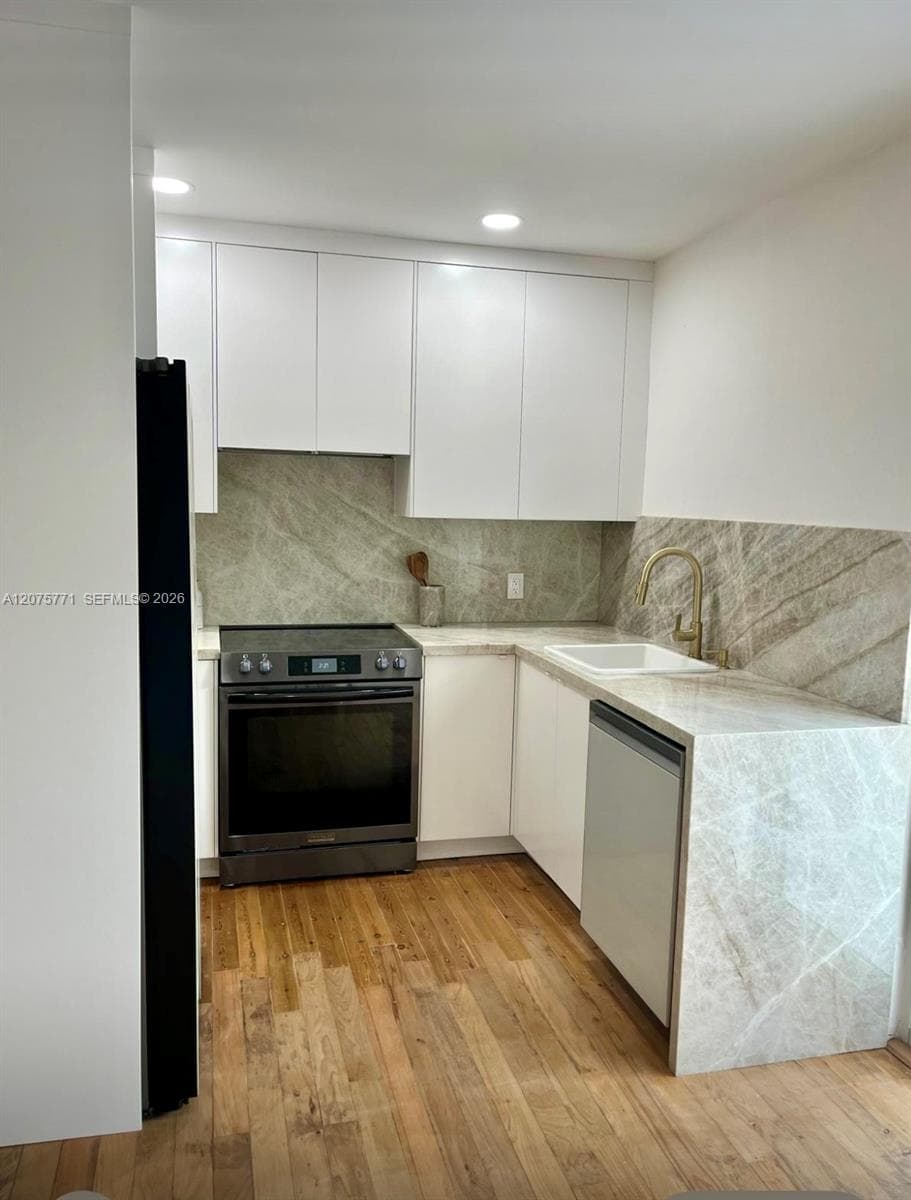 22 Marabella Ave, Coral Gables, FL 33134 photo 5