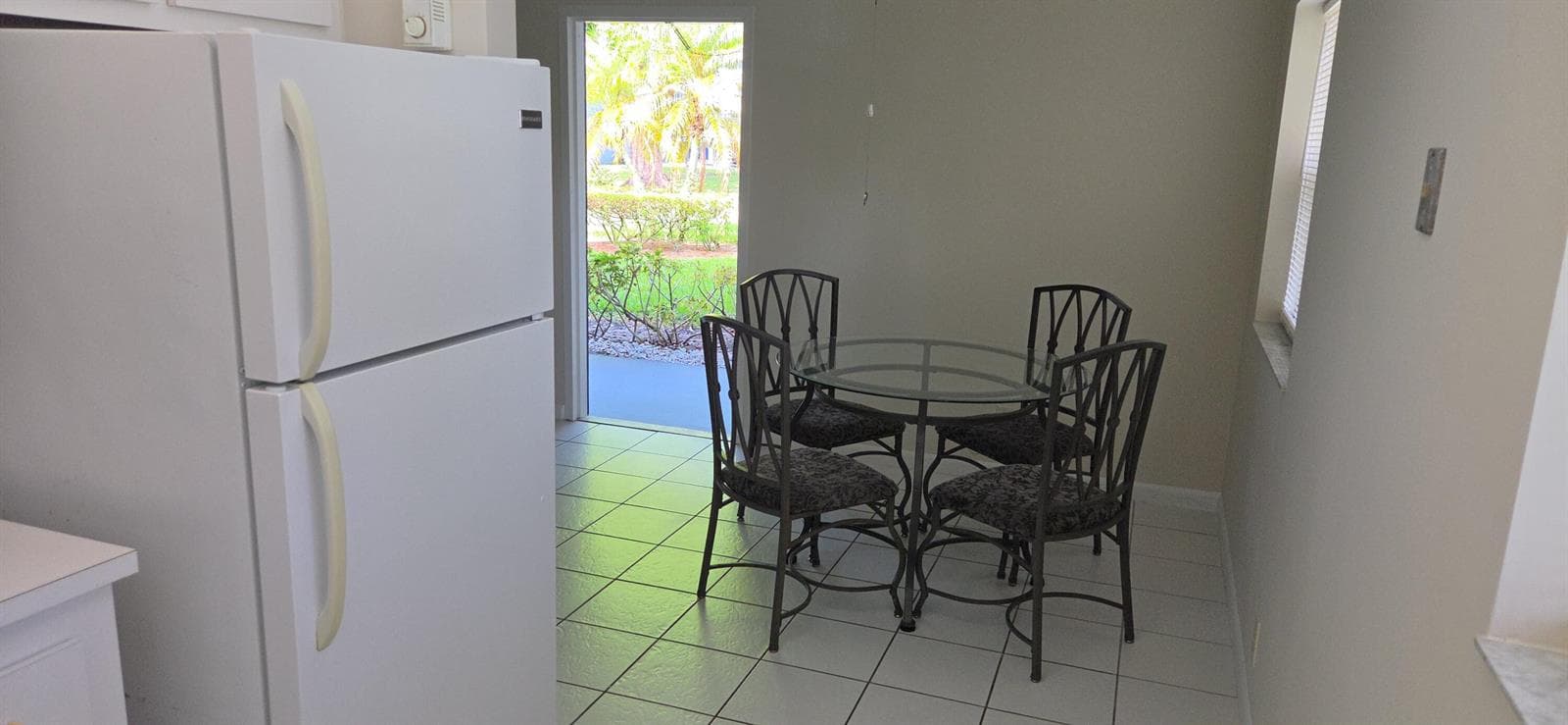 444 Saxony J, Delray Beach, FL 33446 photo 5