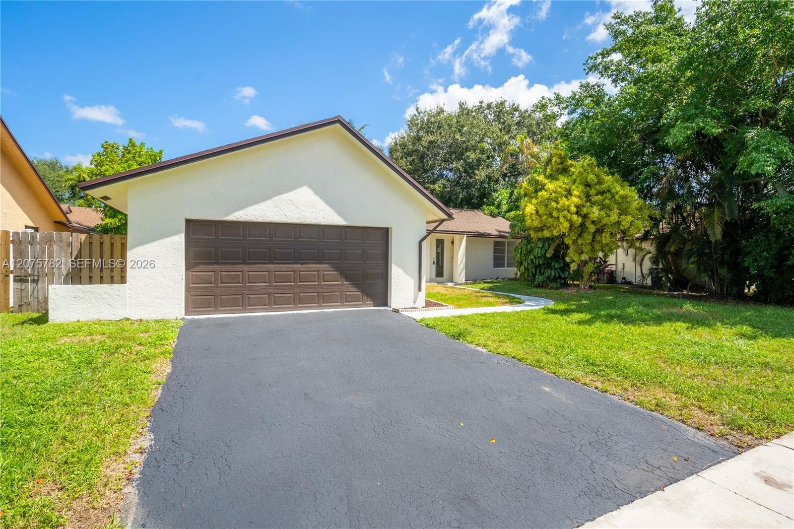 7389 NW 48th Pl, Lauderhill, FL 33319 photo 2