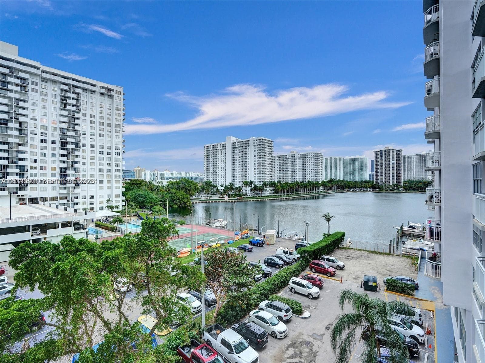 18061 Biscayne Blvd # 502, Aventura, FL 33160 photo 3