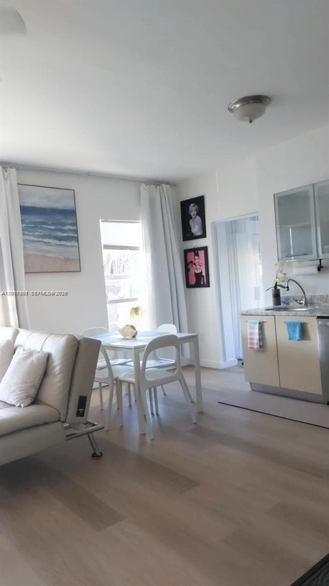 1358 Pennsylvania Ave # 301, Miami Beach, FL 33139 photo 3