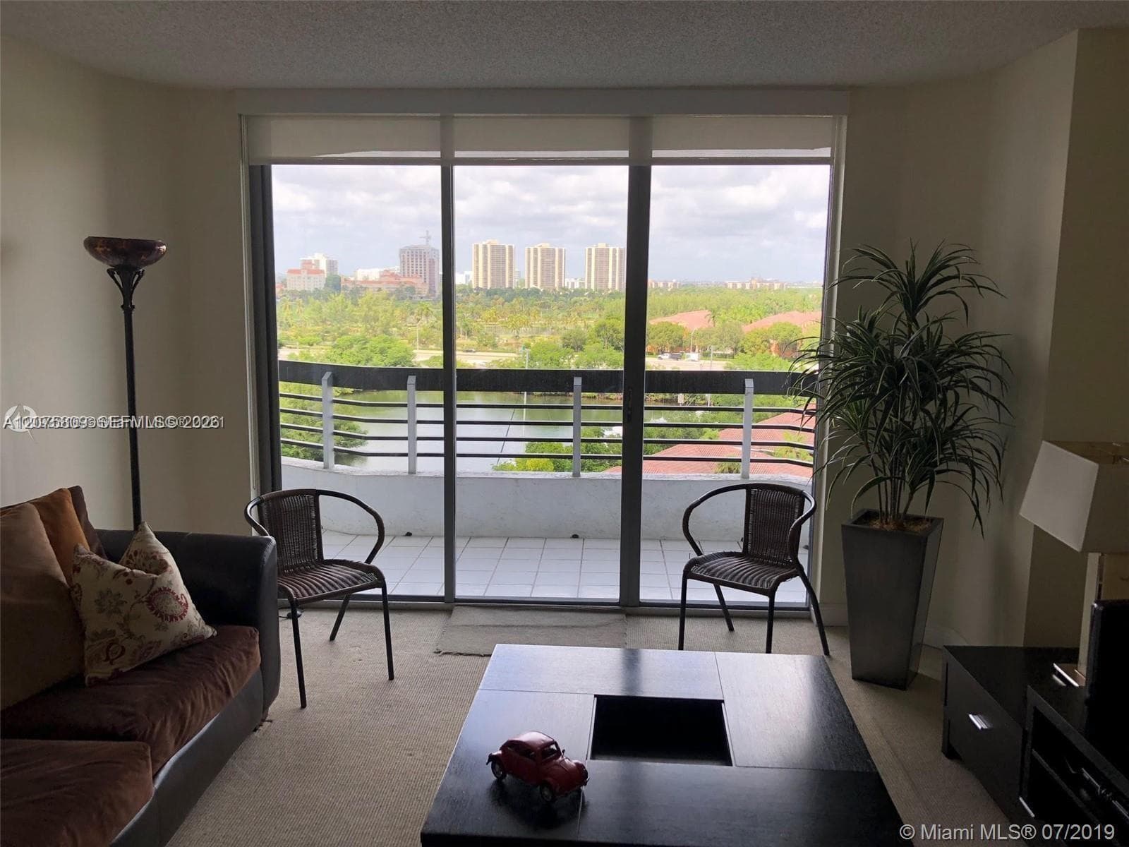 3530 Mystic Pointe Dr # 1008, Aventura, FL 33180 photo 3