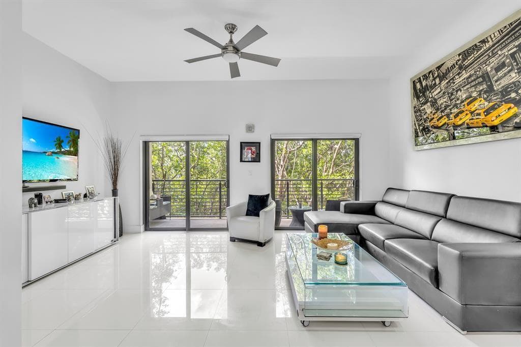 462 SE 1ST Circle, Pompano Beach, FL 33060 photo 5