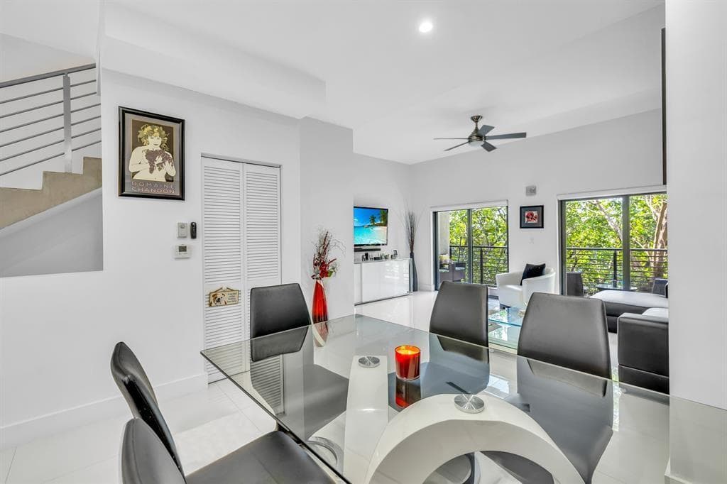 462 SE 1ST Circle, Pompano Beach, FL 33060 photo 4
