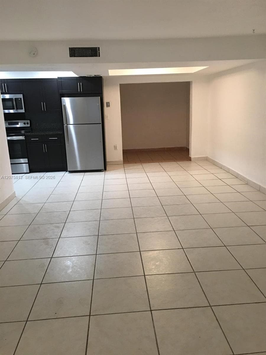 669 W 80th St # 0, Hialeah, FL 33014 photo 2