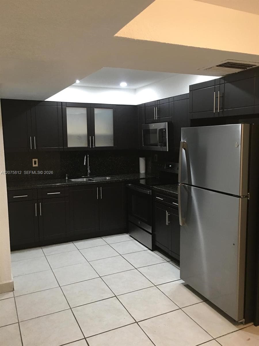 669 W 80th St # 0, Hialeah, FL 33014 photo 3