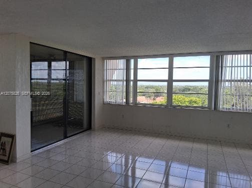 900 St Charles Pl # PH5, Pembroke Pines, FL 33026 photo 3