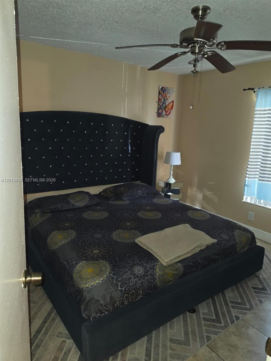 4231 NW 19th St # 254, Lauderhill, FL 33313