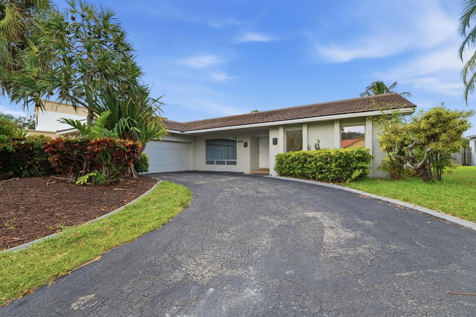 613 SEA TURTLE Way, Plantation, FL 33324 photo 3