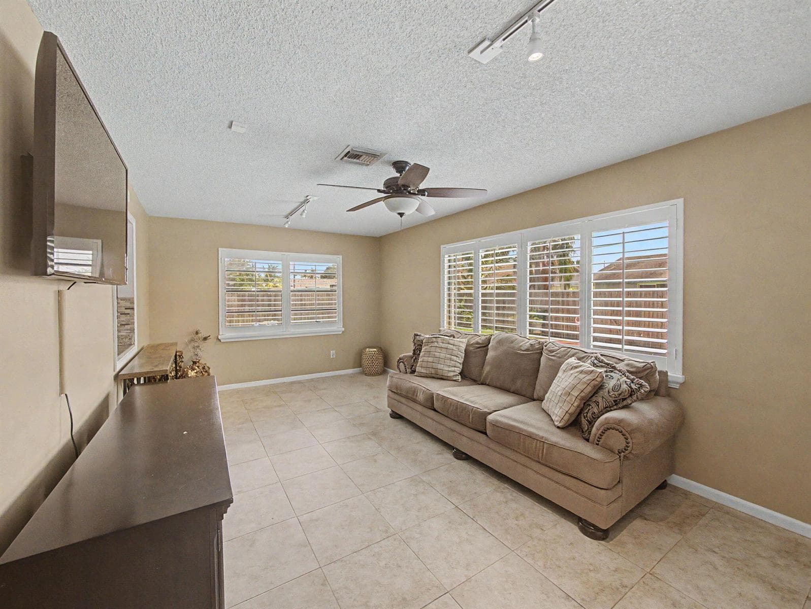 3190 Starboard Drive, Lake Worth, FL 33462 photo 5