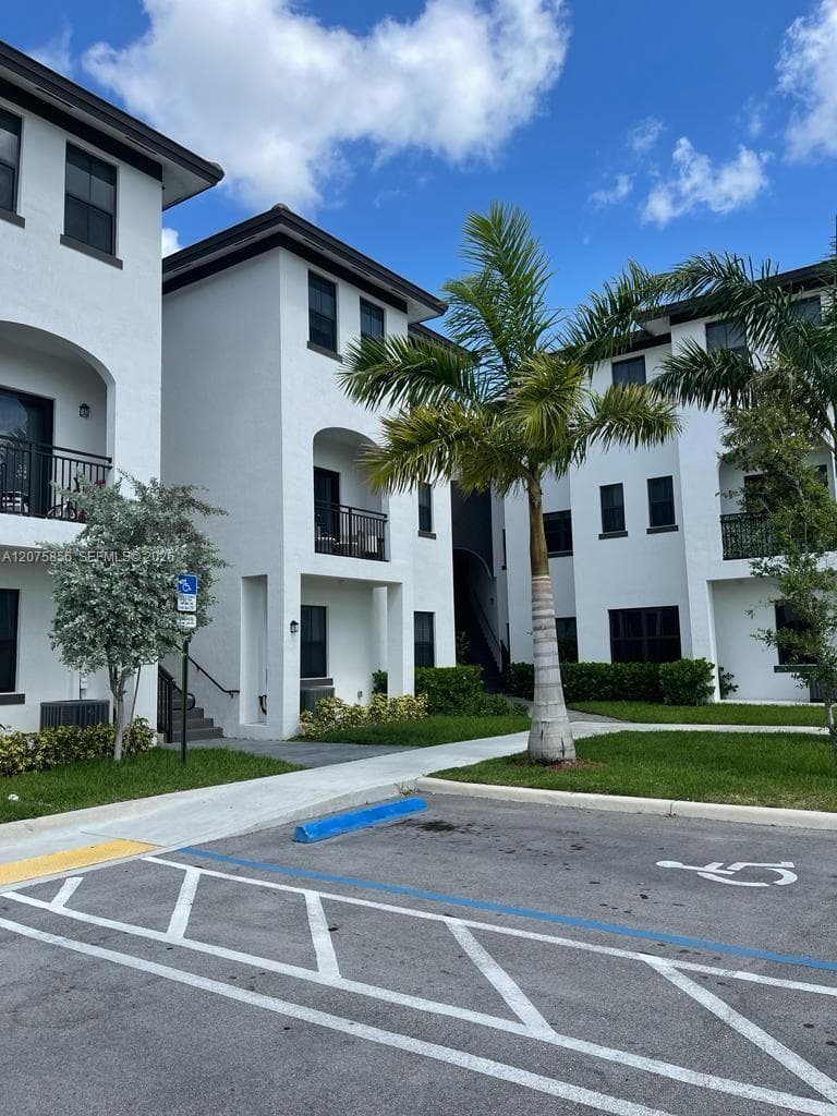 15520 SW 136th St # 210, Miami, FL 33196 photo 2
