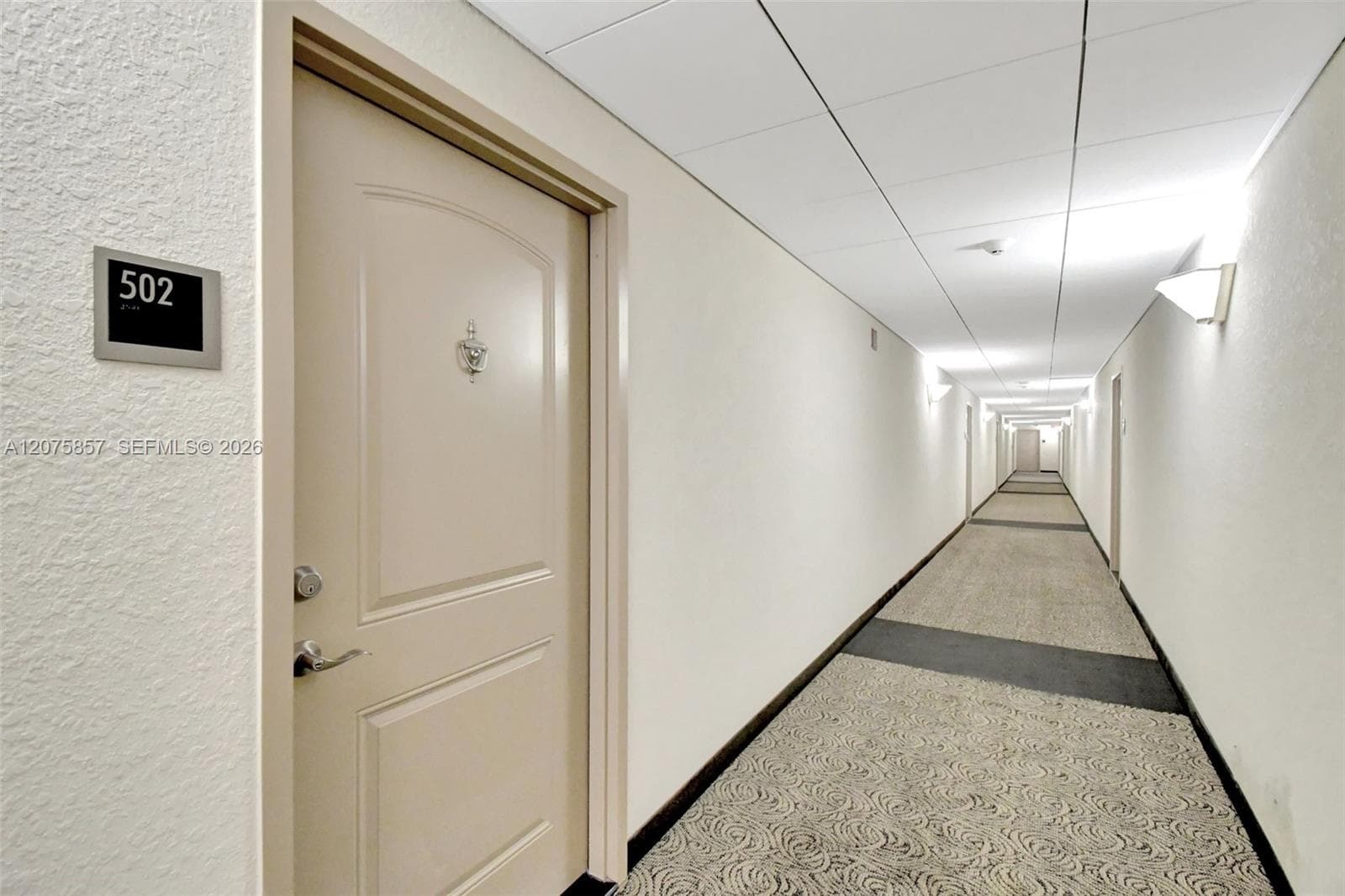 100 Bayview Dr # 502, Sunny Isles Beach, FL 33160 photo 5
