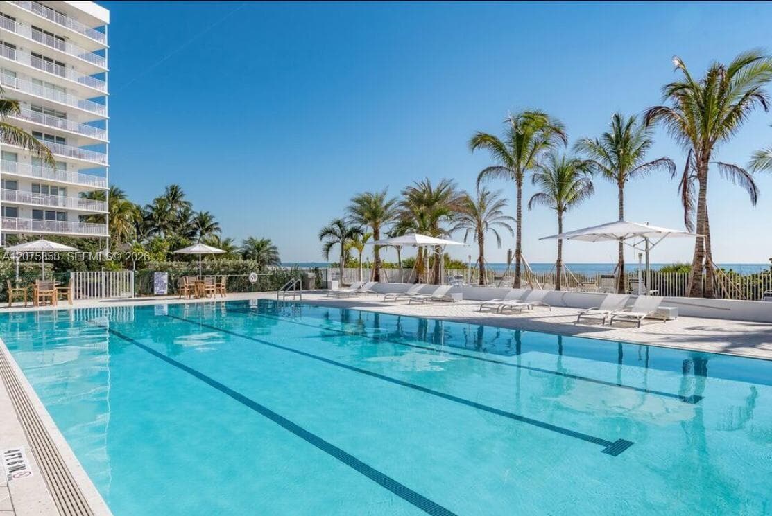 605 Ocean Dr # 10L, Key Biscayne, FL 33149 photo 3