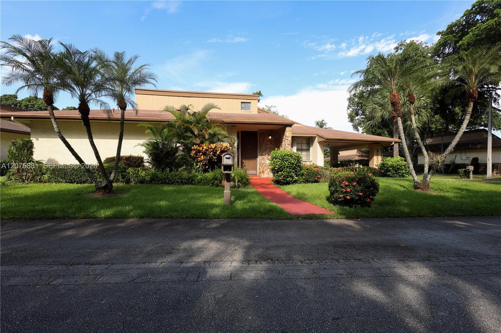 8050 Palmetto Palm Cir # 55, Tamarac, FL 33321 photo 5