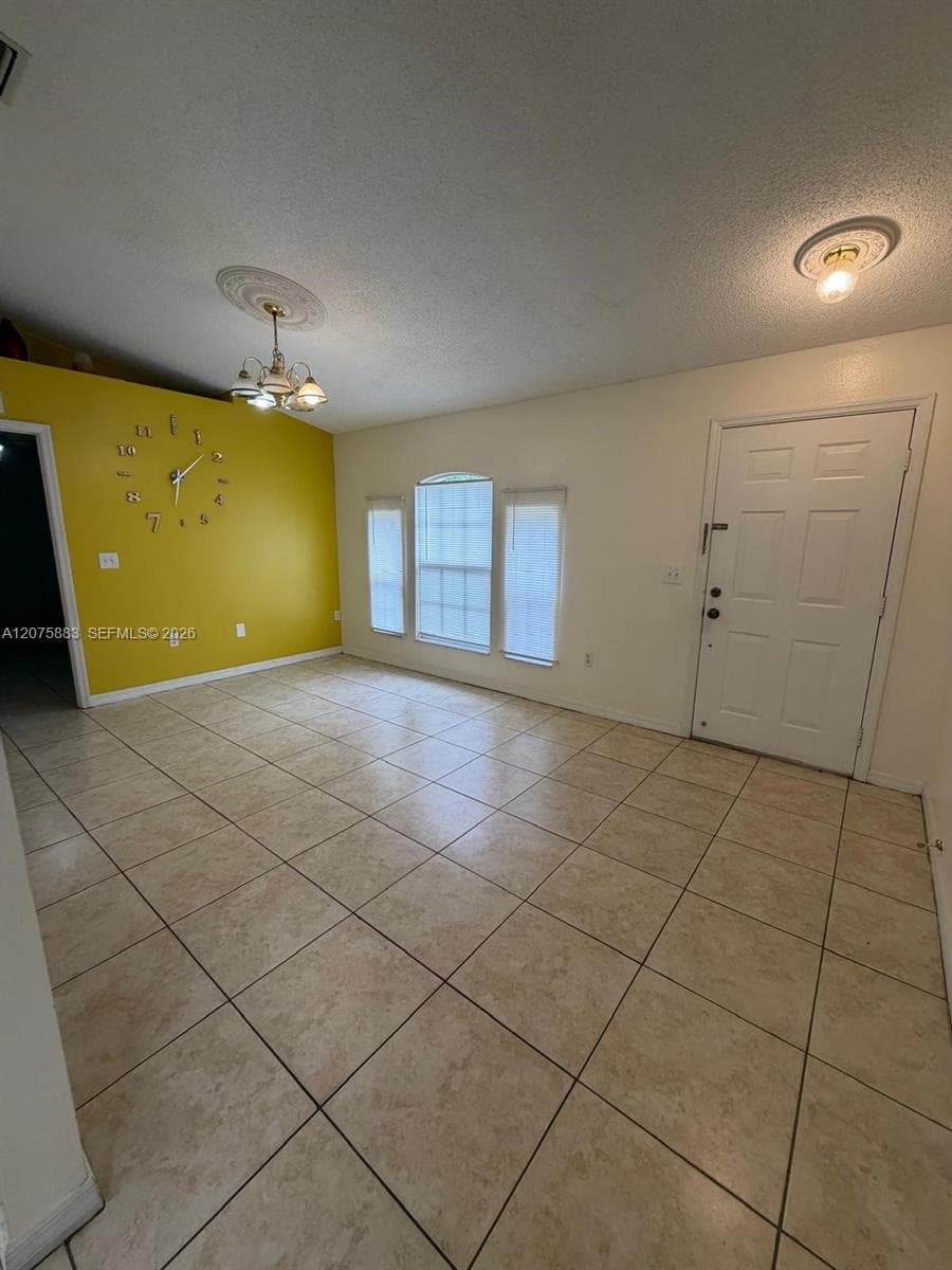 653 Bluebill Ct, Poinciana, FL 34759 photo 3