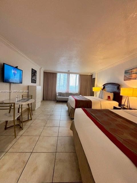 19201 Collins Ave # 303, Sunny Isles Beach, FL 33160 photo 2