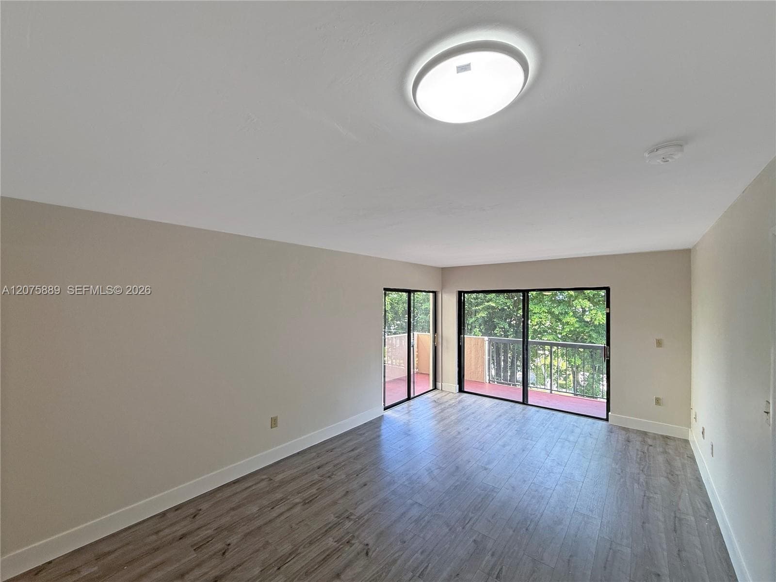 995 SW 84th Ave # 309, Miami, FL 33144 photo 2