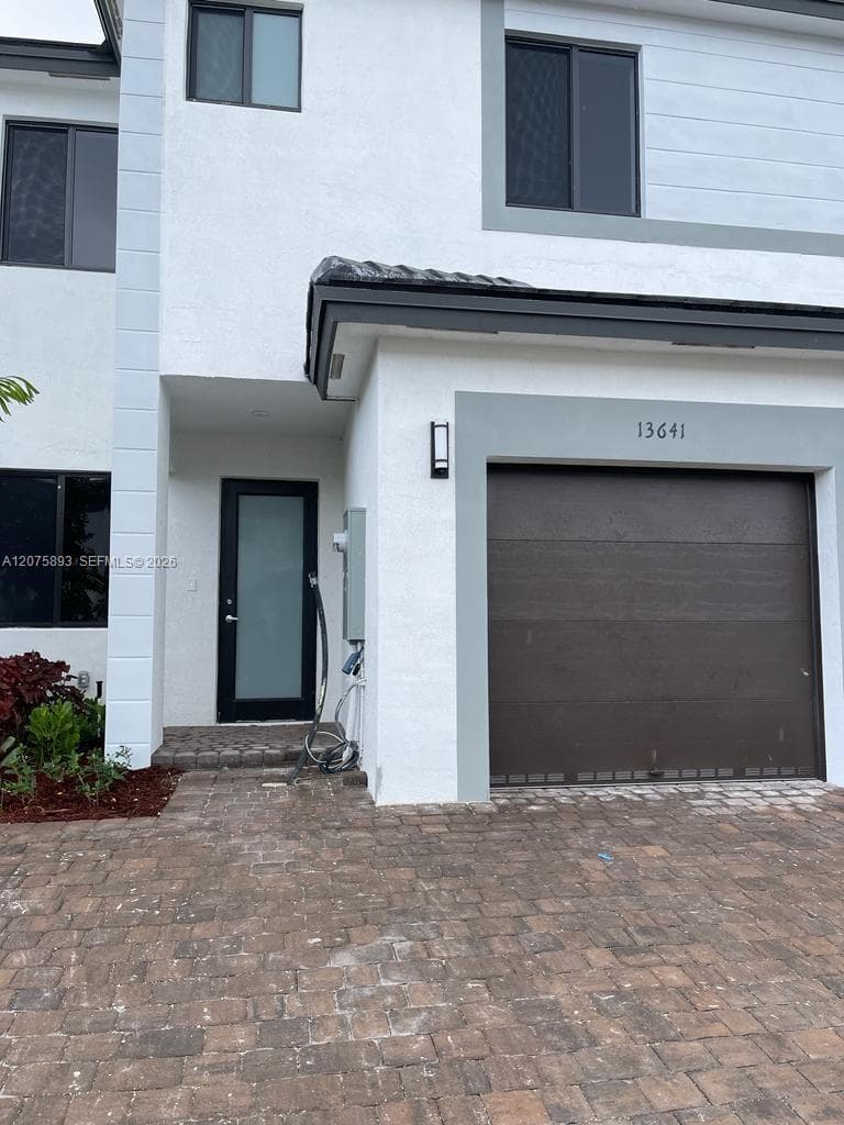 13641 SW 157th Pl # 13641, Miami, FL 33196