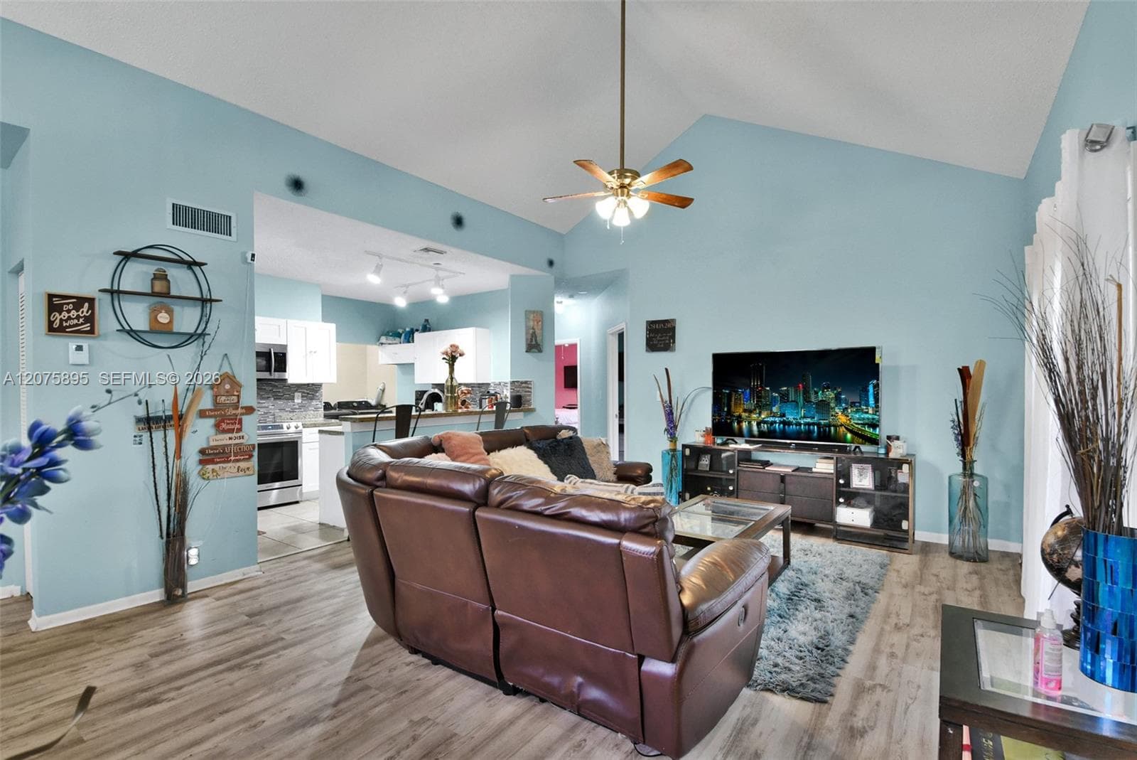 1419 Avon Ln # 216, North Lauderdale, FL 33068 photo 3