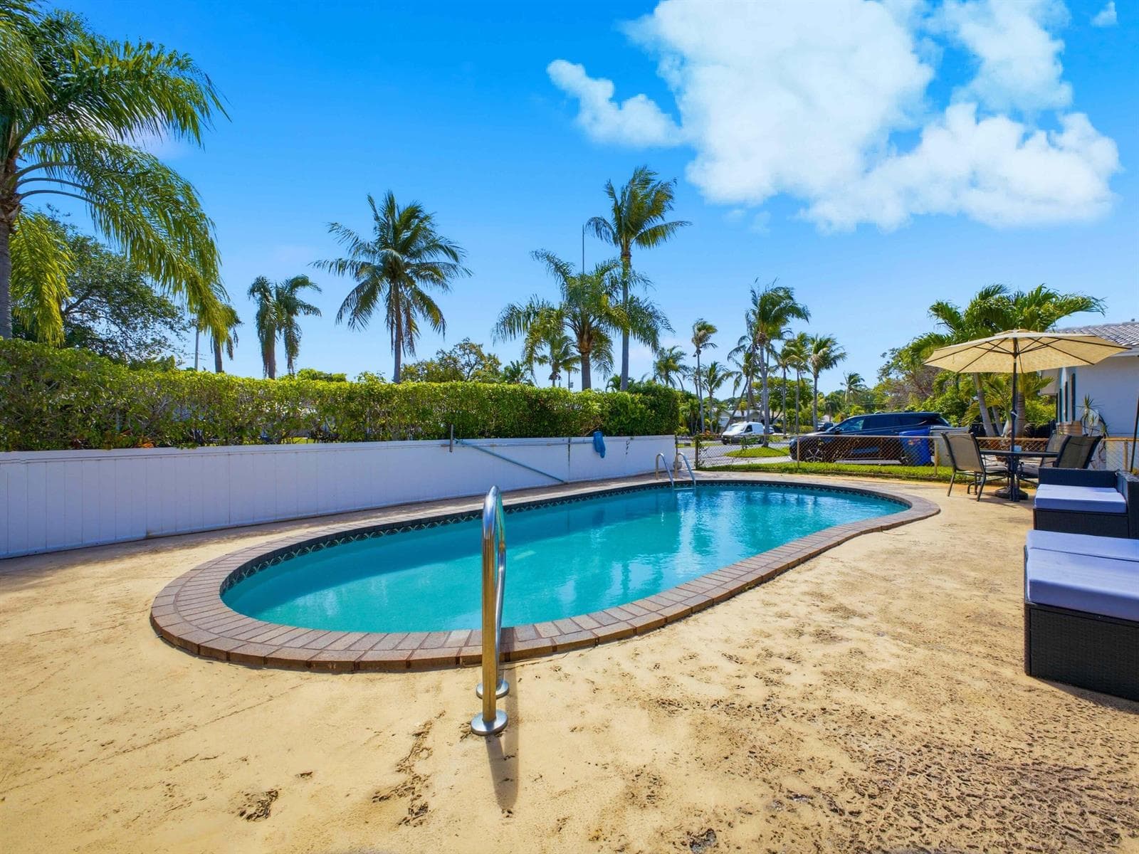 451 SE 1st Avenue # A-B, Pompano Beach, FL 33060 photo 4