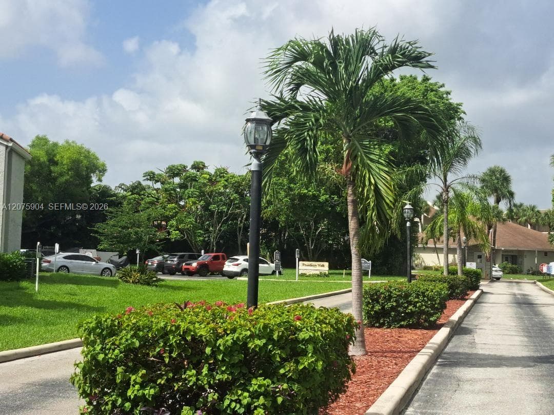 1500 N Congress Ave # C18, West Palm Beach, FL 33401 photo 2
