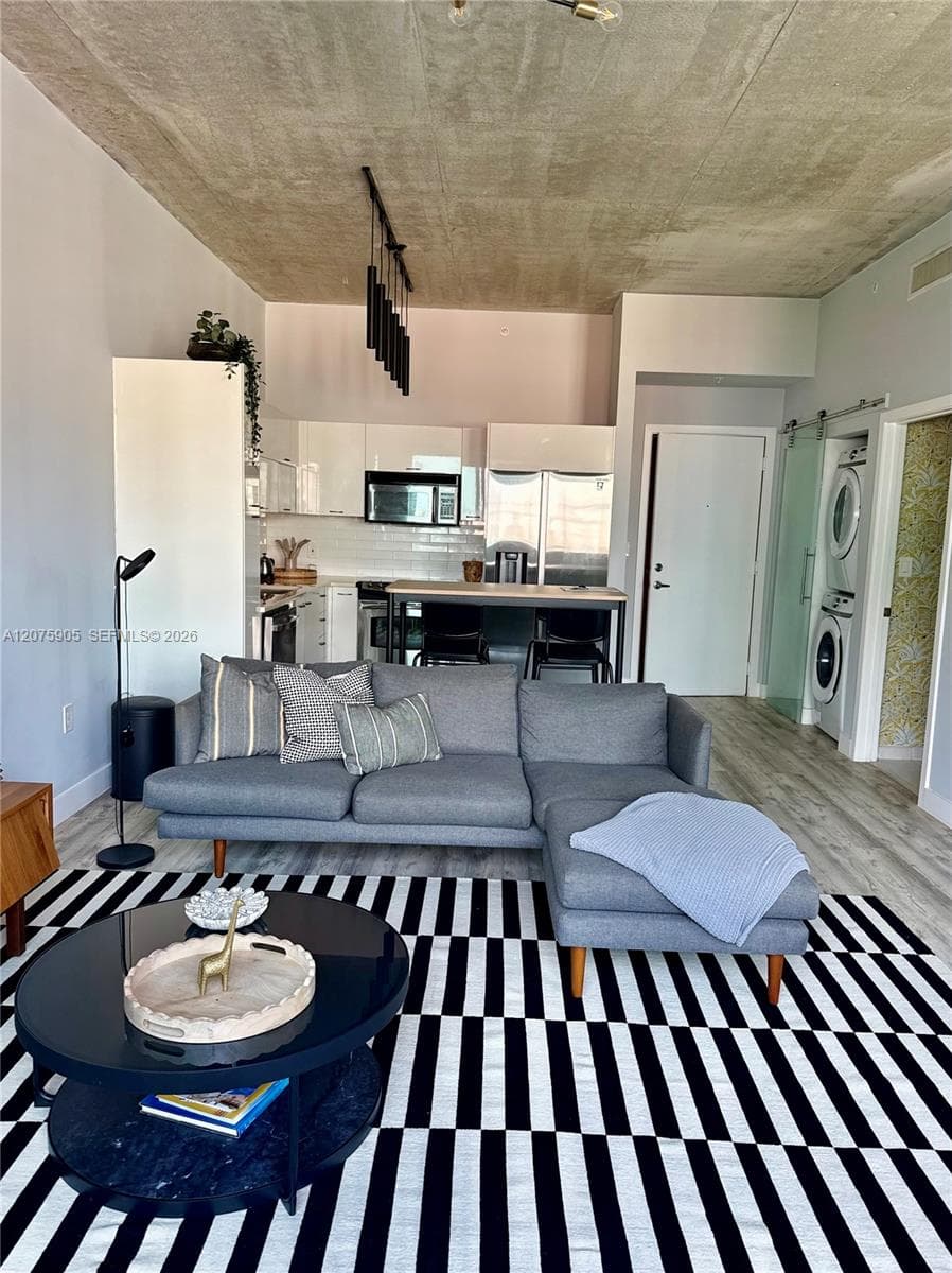 133 NE 2nd Ave # 915, Miami, FL 33132 photo 2