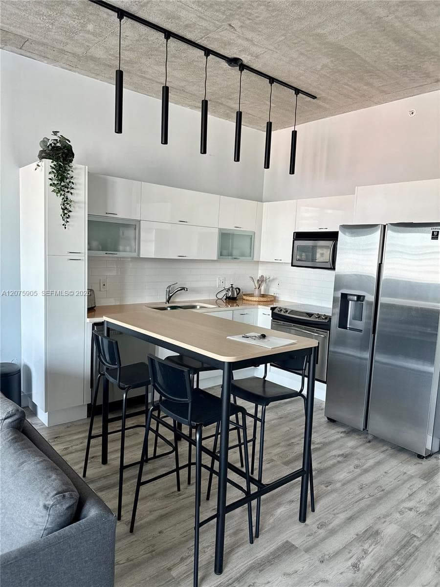 133 NE 2nd Ave # 915, Miami, FL 33132 photo 4