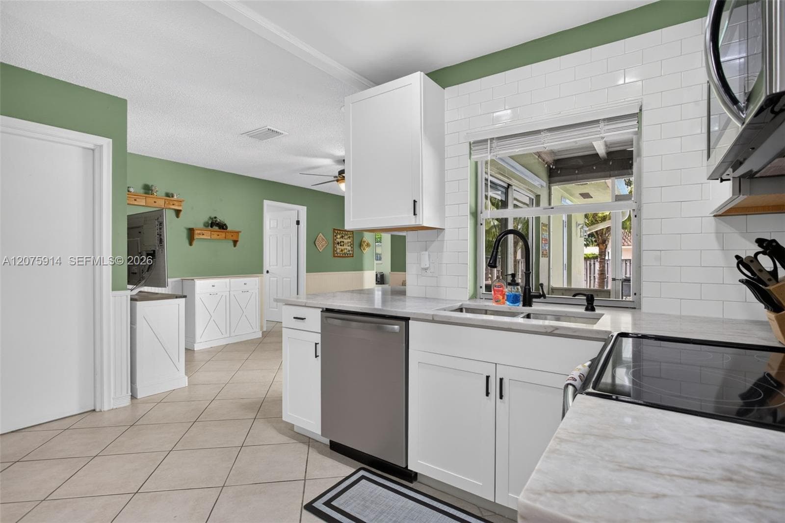 10320 NW 42nd Dr, Coral Springs, FL 33065 photo 5