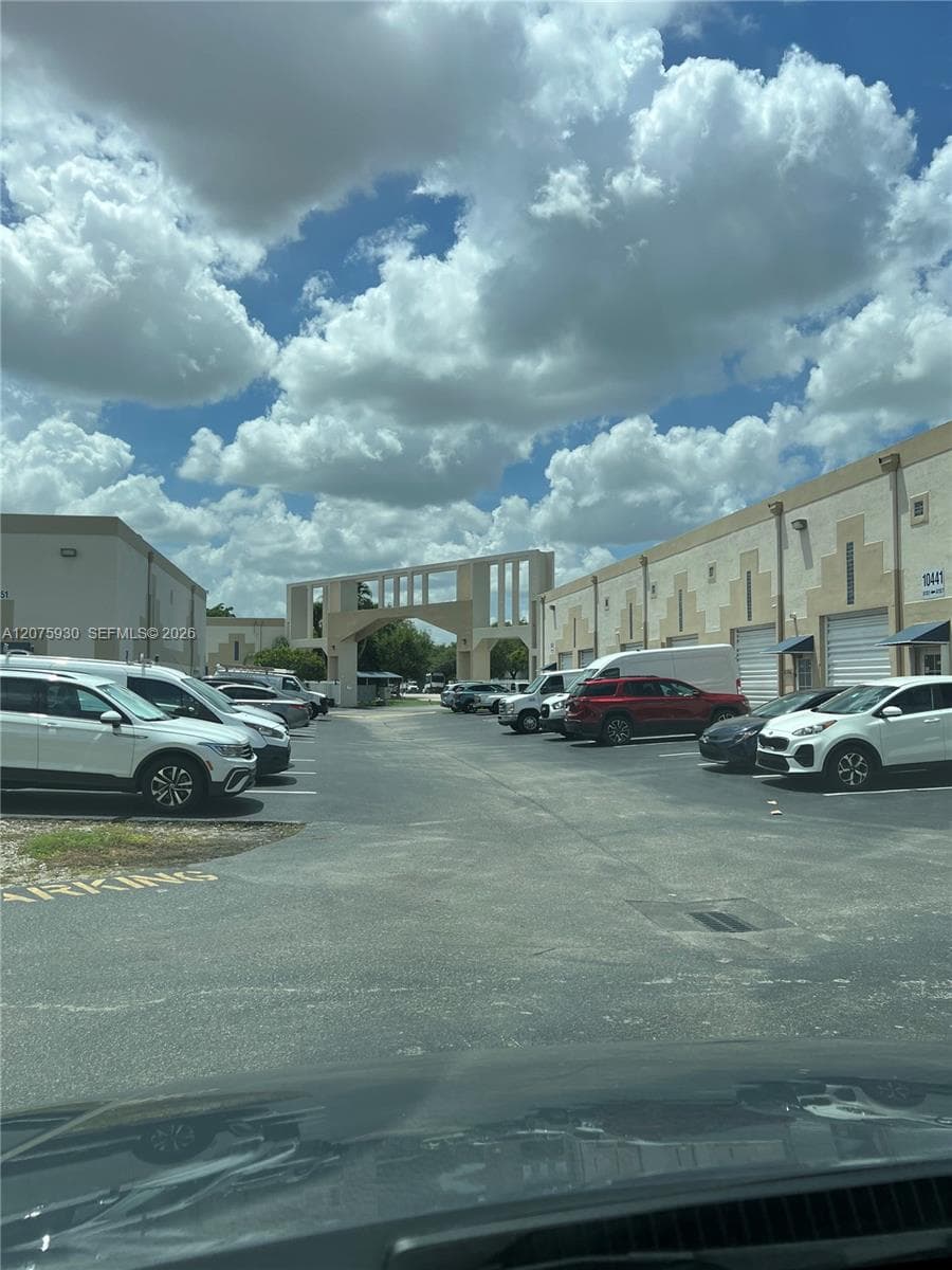 10431 NW 28th St # E-104, Doral, FL 33172 photo 3