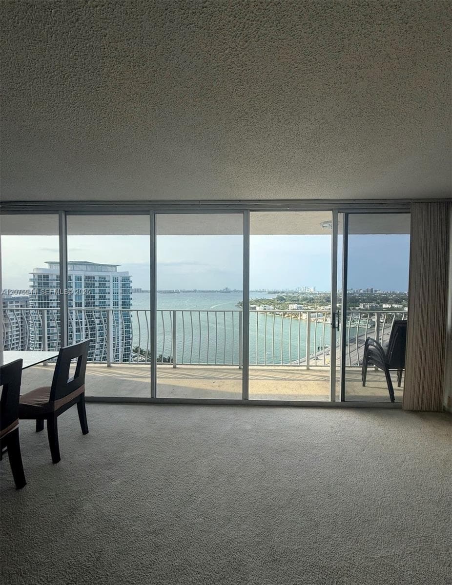 7601 E Treasure Dr # 2115, North Bay Village, FL 33141 photo 4