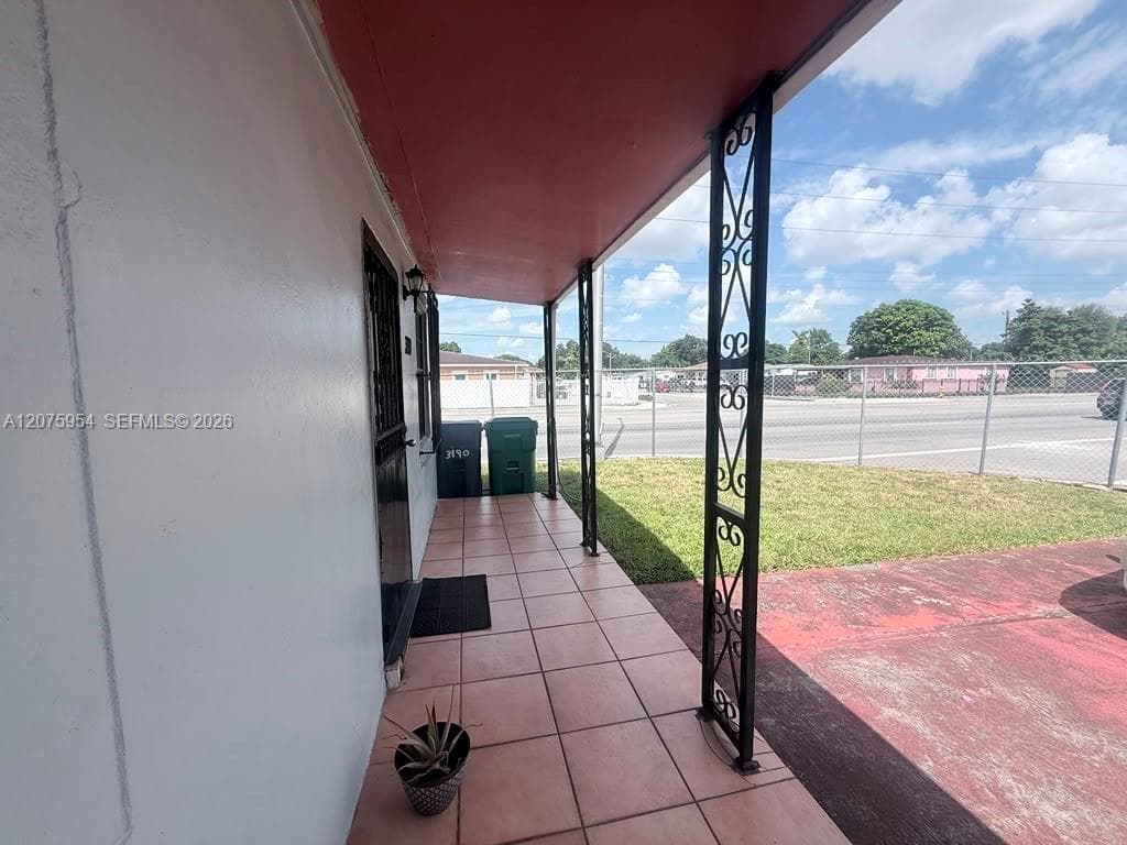 3190 NW 97th St, Miami, FL 33147 photo 3