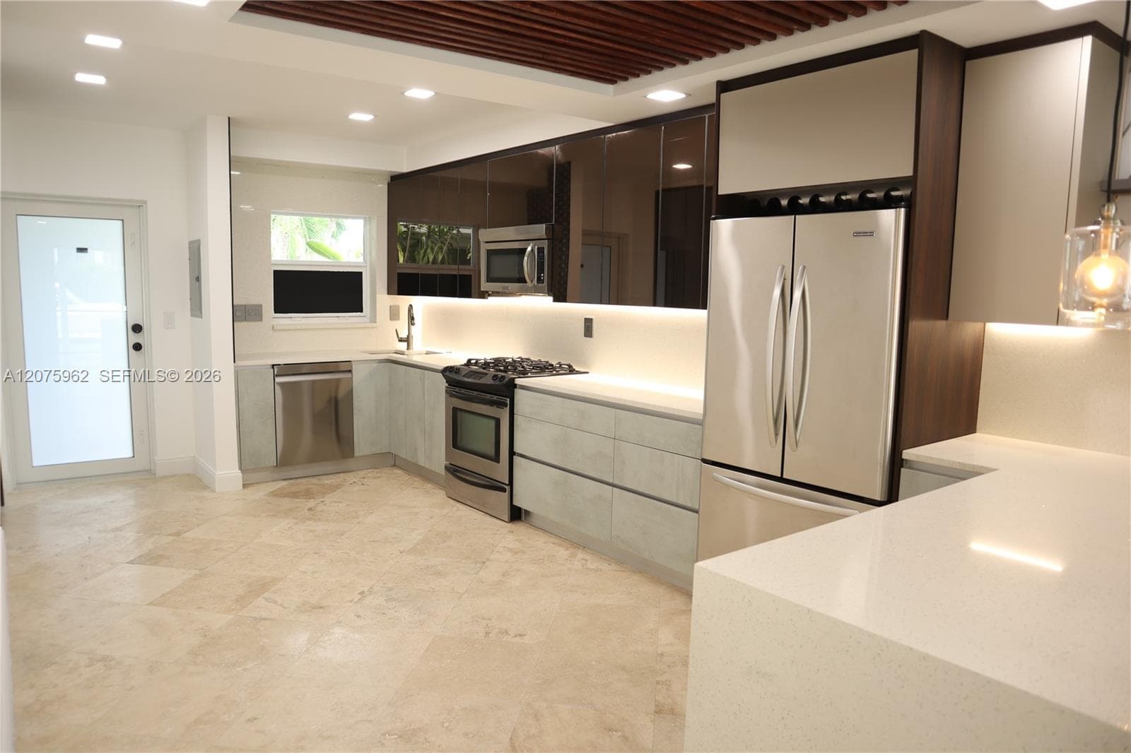 13105 Ixora Ct # 112, North Miami, FL 33181 photo 3