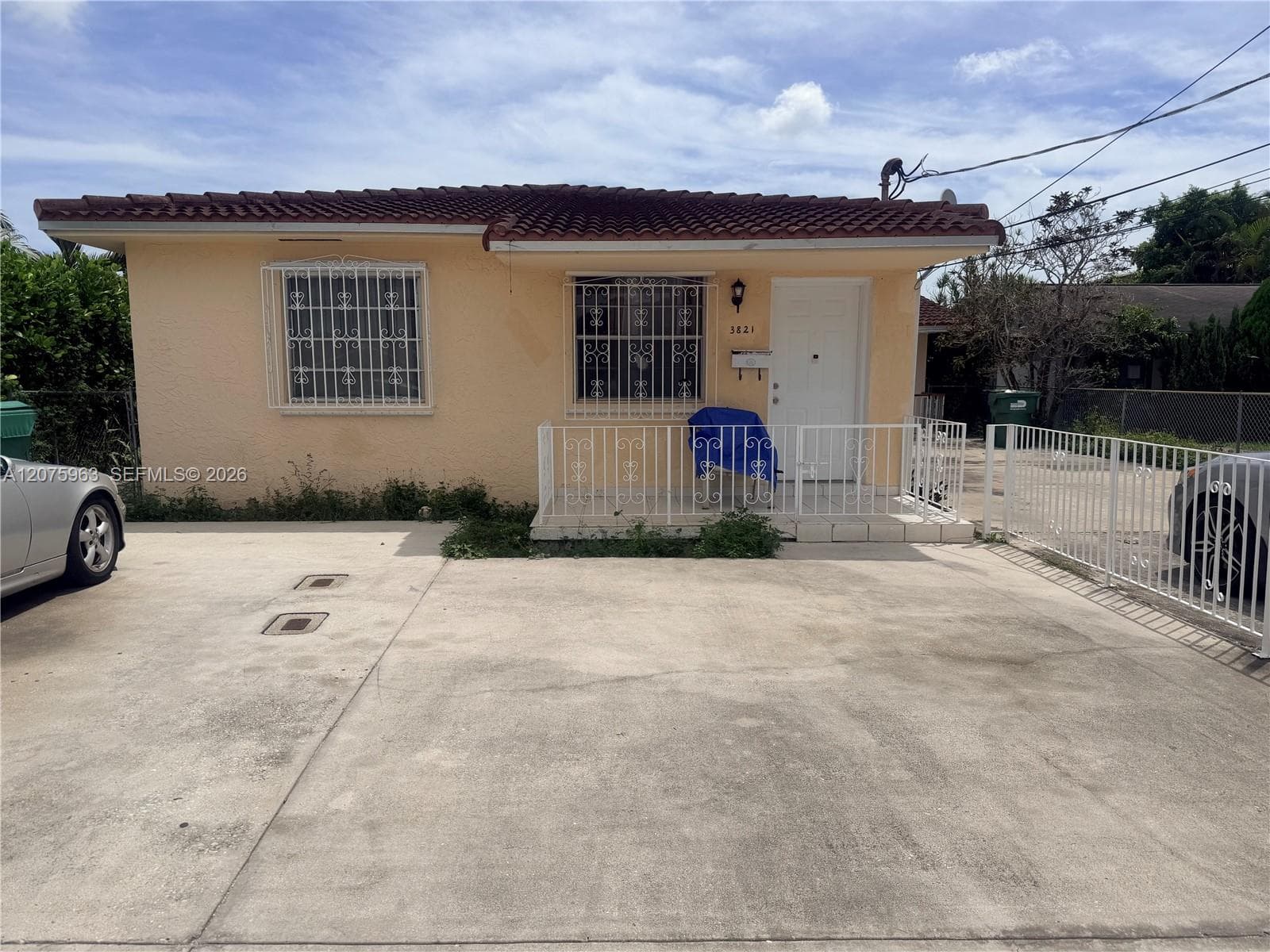 3821 SW 89th Ct # Front, Miami, FL 33165