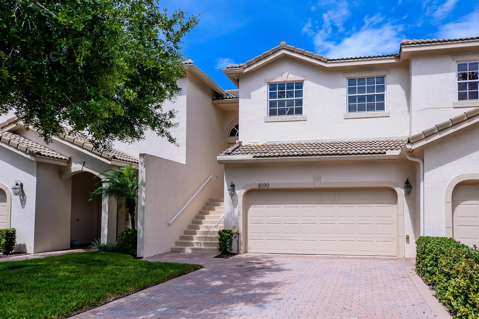 8190 MULLIGAN Circle, Port St. Lucie, FL 34986 photo 2
