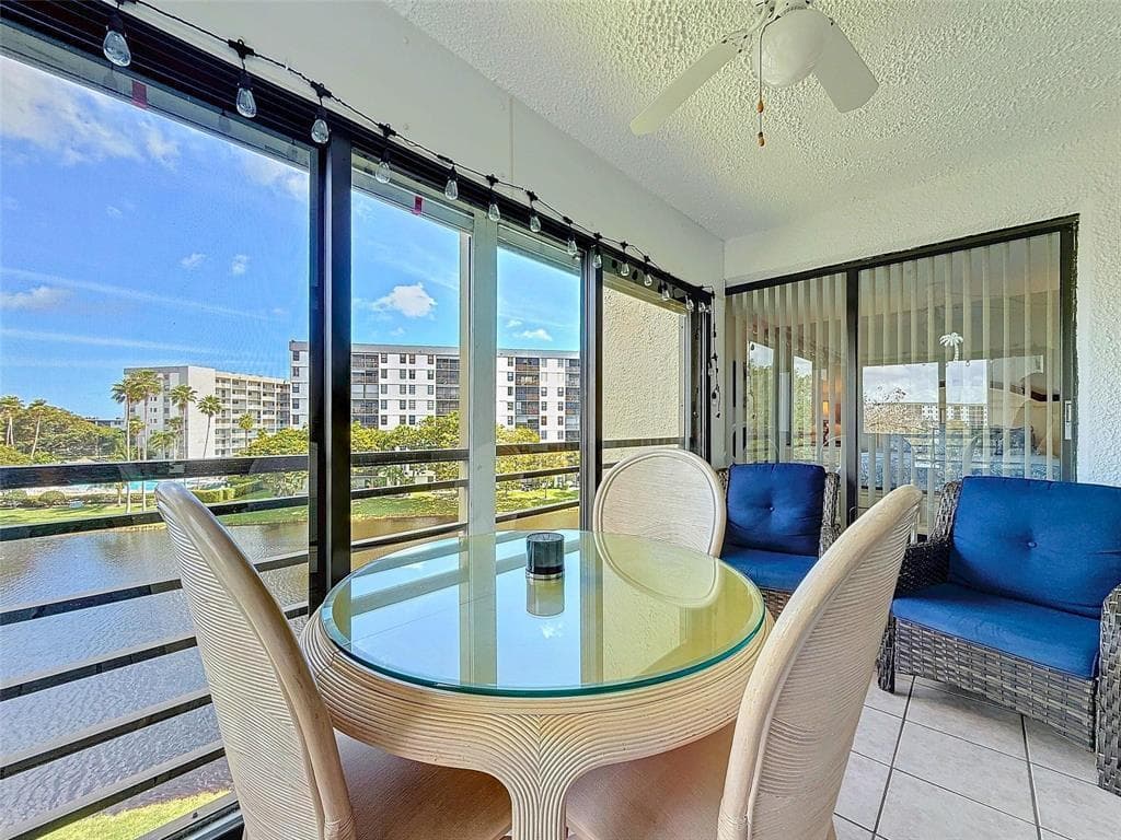 2309 S Cypress Bend Drive # 515, Pompano Beach, FL 33069