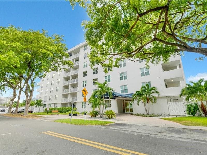 6000 NE 22nd Way # 7G, Fort Lauderdale, FL 33308