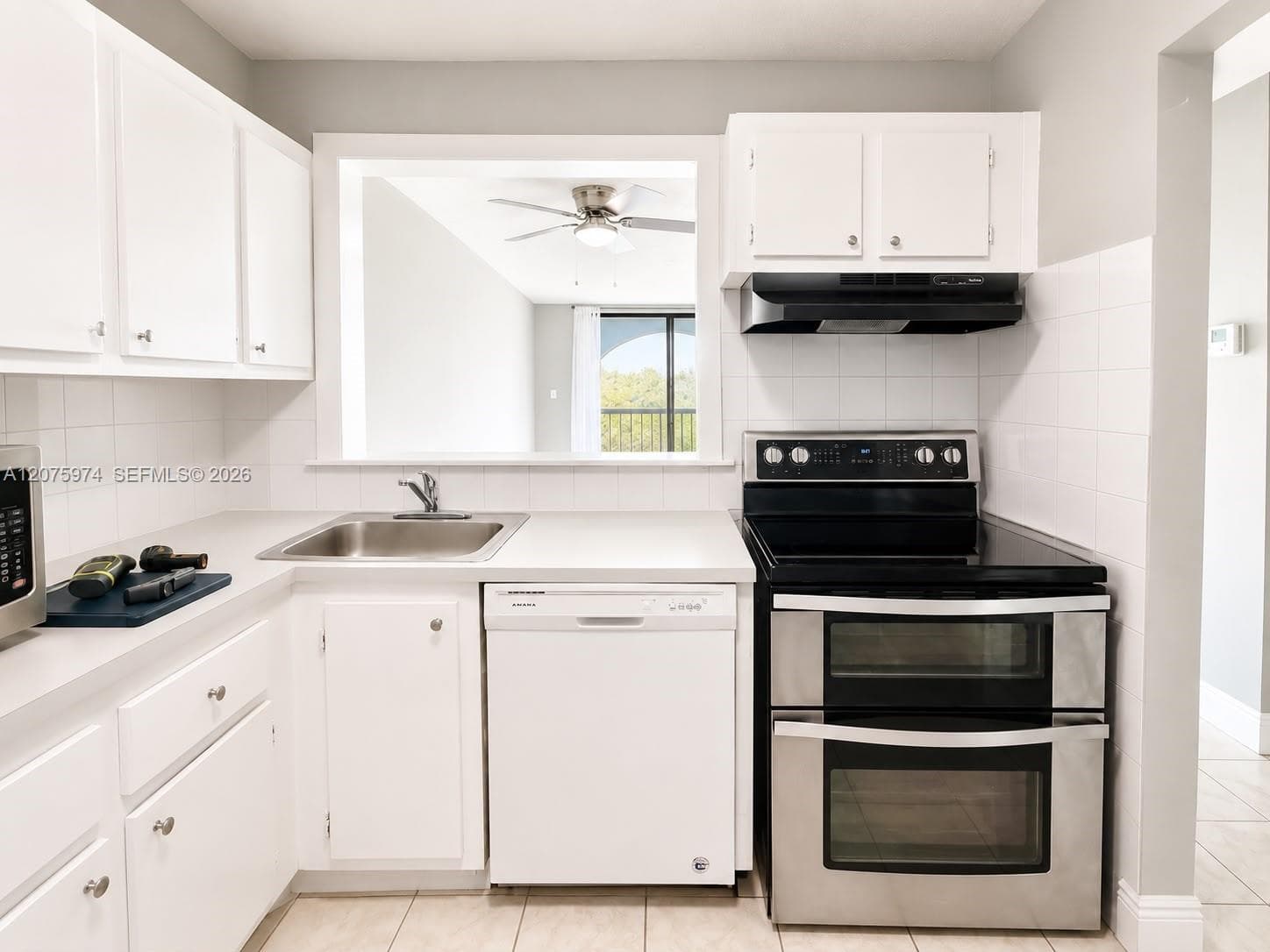9440 Fontainebleau Blvd # 515, Miami, FL 33172 photo 4
