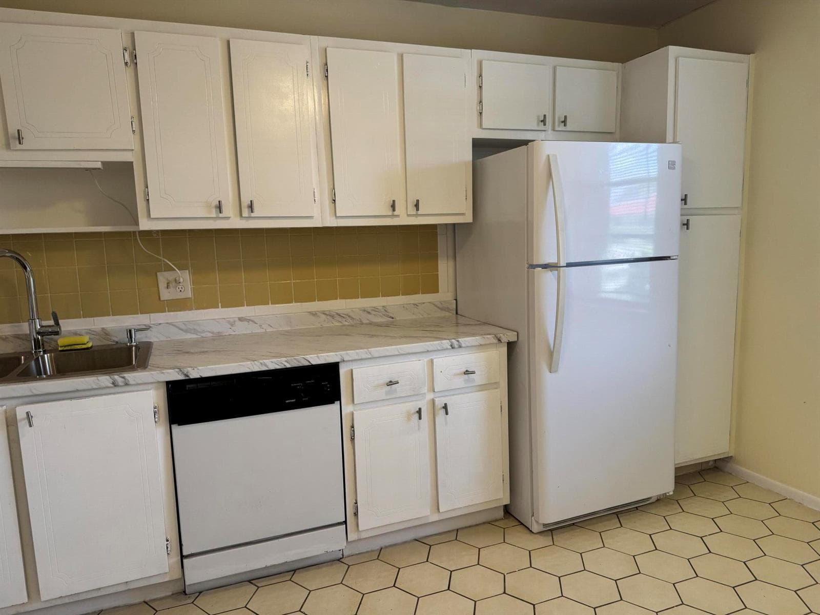 5800 FERNLEY Drive W # 17, West Palm Beach, FL 33415 photo 5